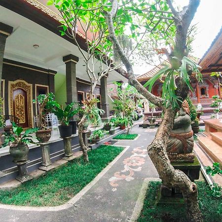 Jungut Inn Ubud Esterno foto